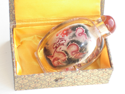 Dragon clouds inside painting snuff bottle