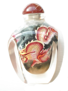 Thick glass inside painting dragon snuff bottle