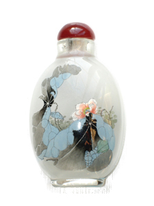 Thin glass inside painting lotuses snuff bottle