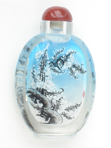white plum blossoms inside painting snuff bottle