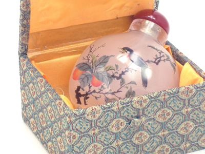 babblers inside painting snuff bottle