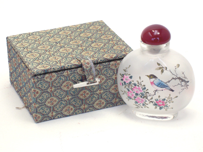 babblers inside painting snuff bottle