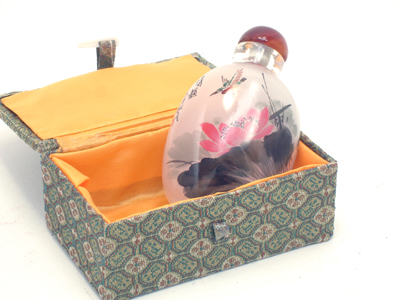 lotuses bamboos birds painting snuff bottle