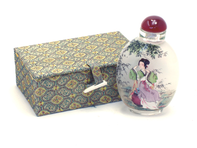 beautiful women singing and playing flute inside painting snuff bottle beautiful women singing and playing flute painting snuff bottle