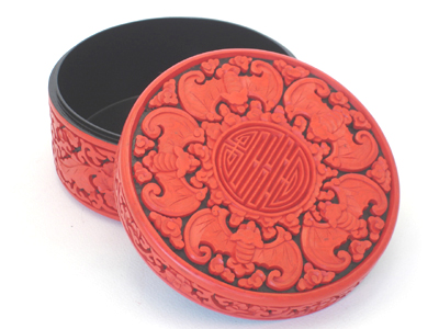 authentic hand carved chinese cinnabar lacquer trinket box bats 1