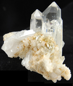 rock crystal cluster with terminal